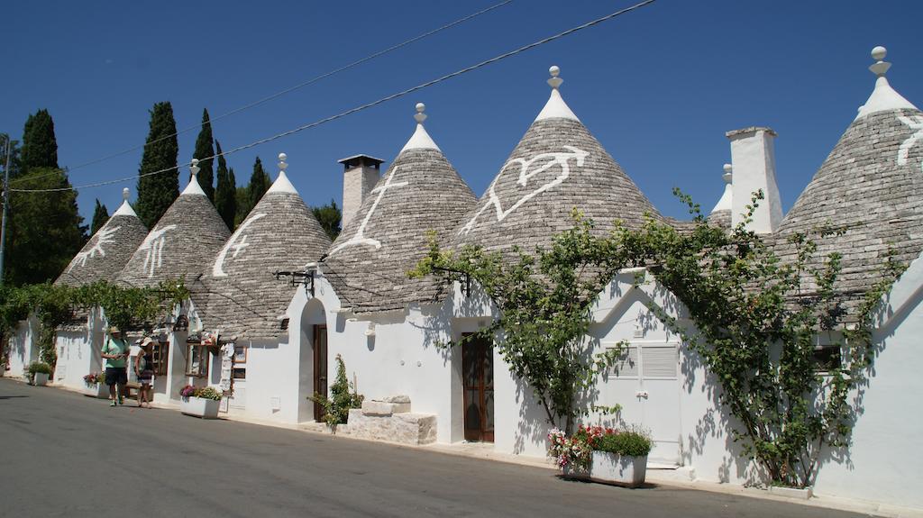 Trullivacation Aparthotel Alberobello Exterior photo